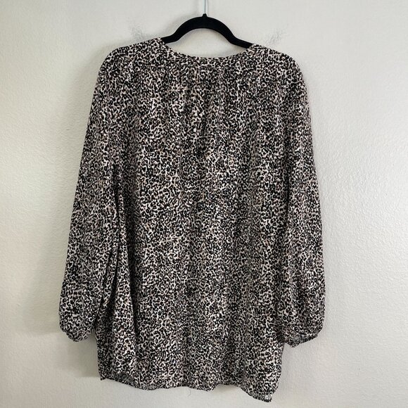 Old Navy Plus 3X Leopard Animal Print Blouse Rayon Tunic Top Long Sleeve - Picture 9 of 10